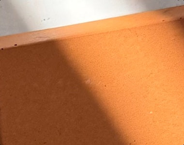 Solid colour
